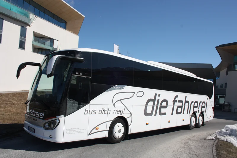 Setra S 517 HD / Bild 1